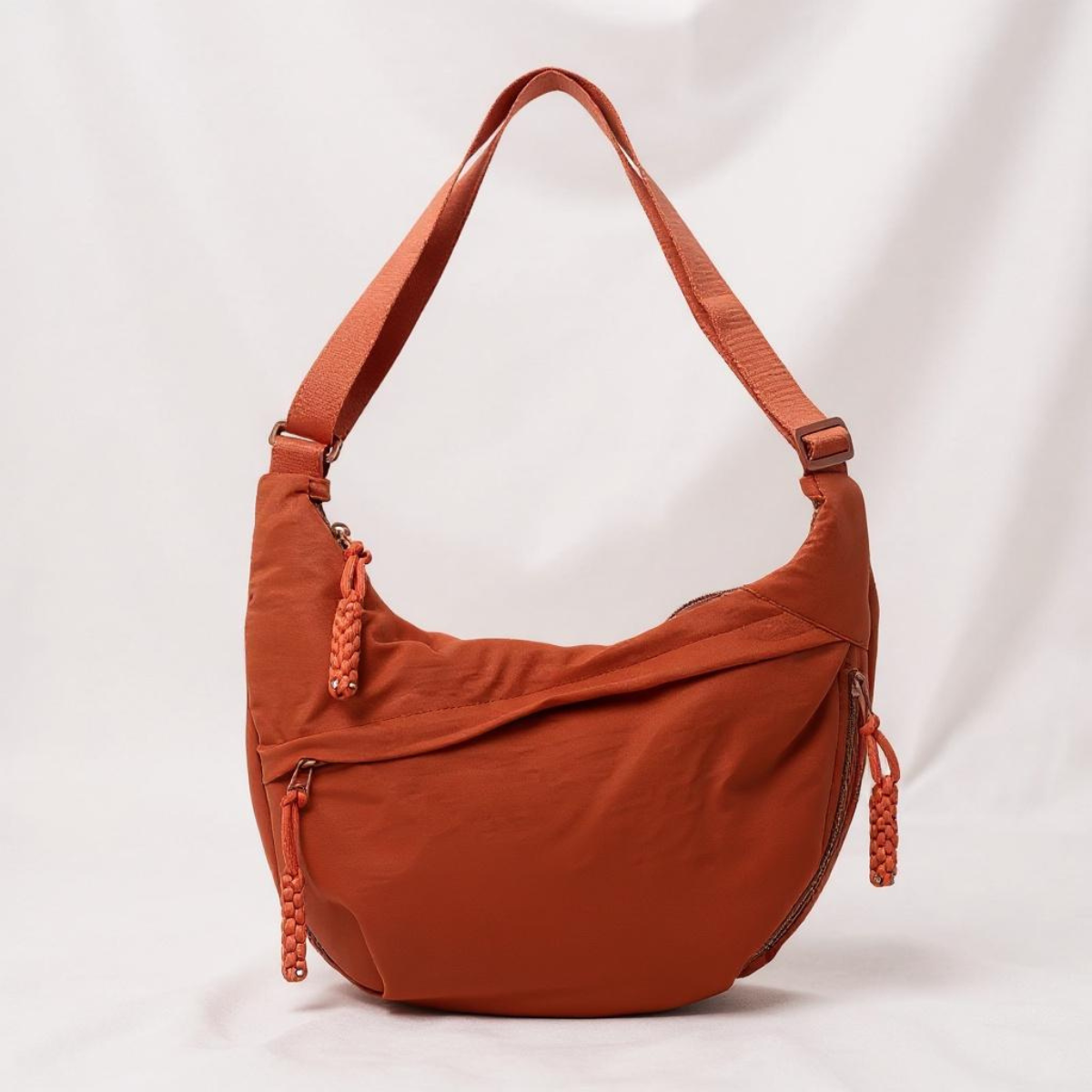Skuldertaske i Nylon med Tre Rum