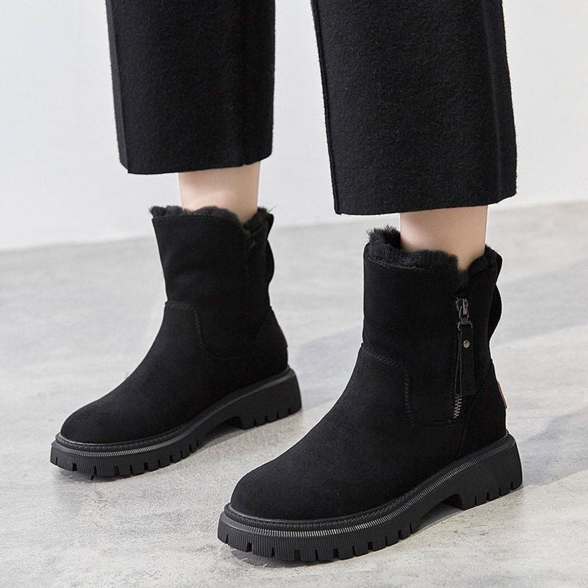 Dame Slip-On Ankelstøvler i Kunstruskind