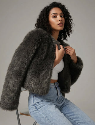 Dame Elegant Cropped Cardigan i Kunstpels